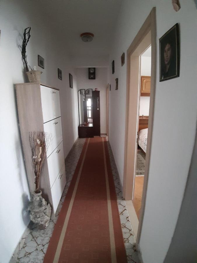 Apartmani Luce Sumartin Exterior photo